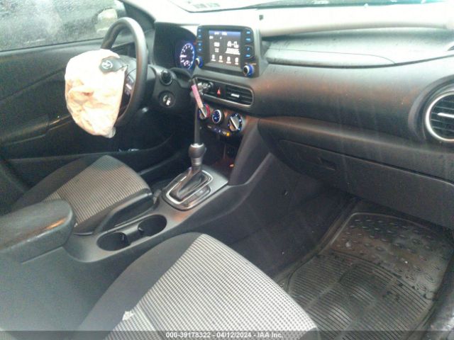 Photo 4 VIN: KM8K12AA2MU635062 - HYUNDAI KONA 