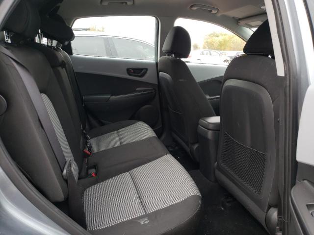 Photo 9 VIN: KM8K12AA2MU642304 - HYUNDAI KONA SE 