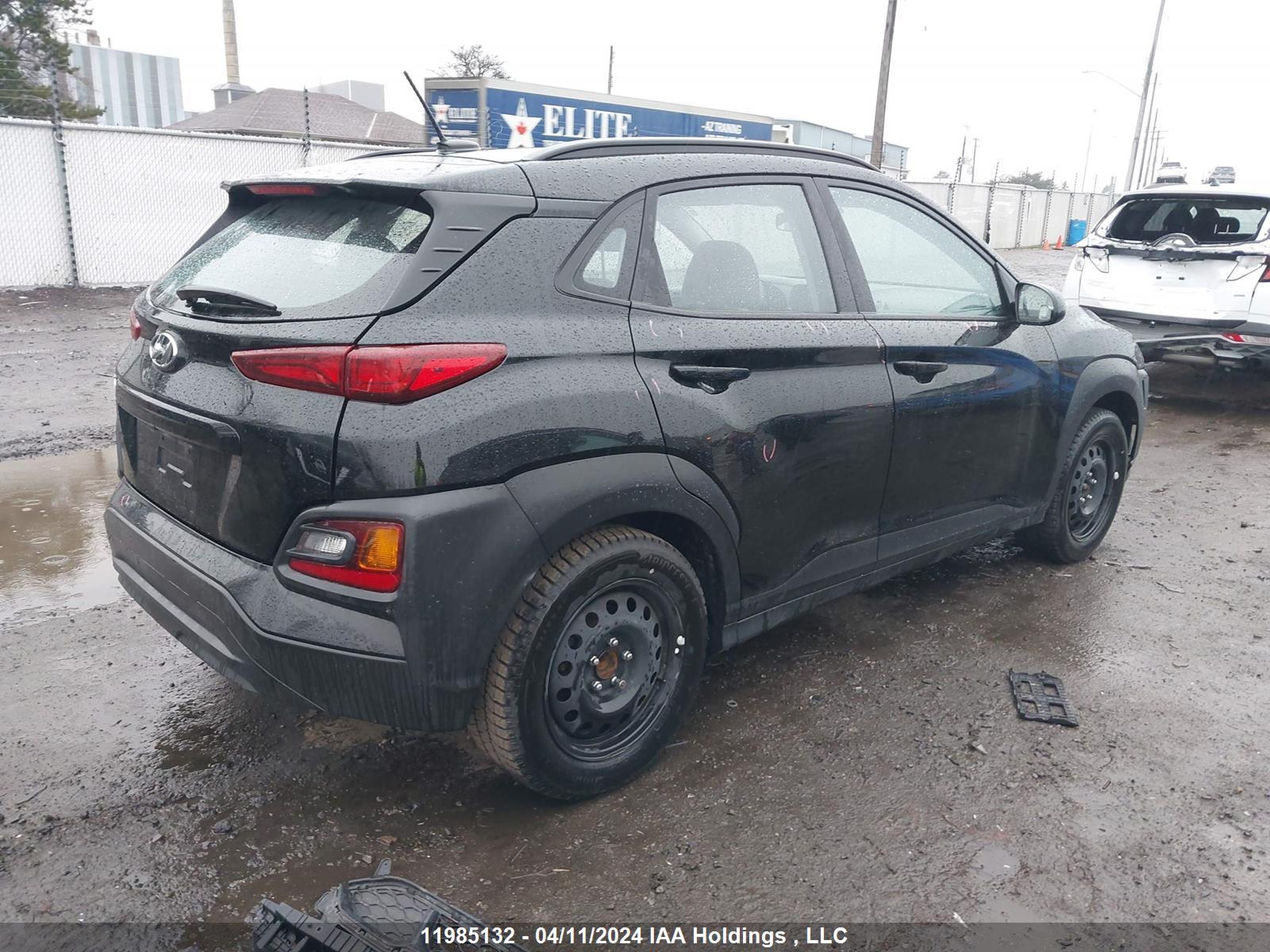 Photo 3 VIN: KM8K12AA3JU116369 - HYUNDAI KONA 