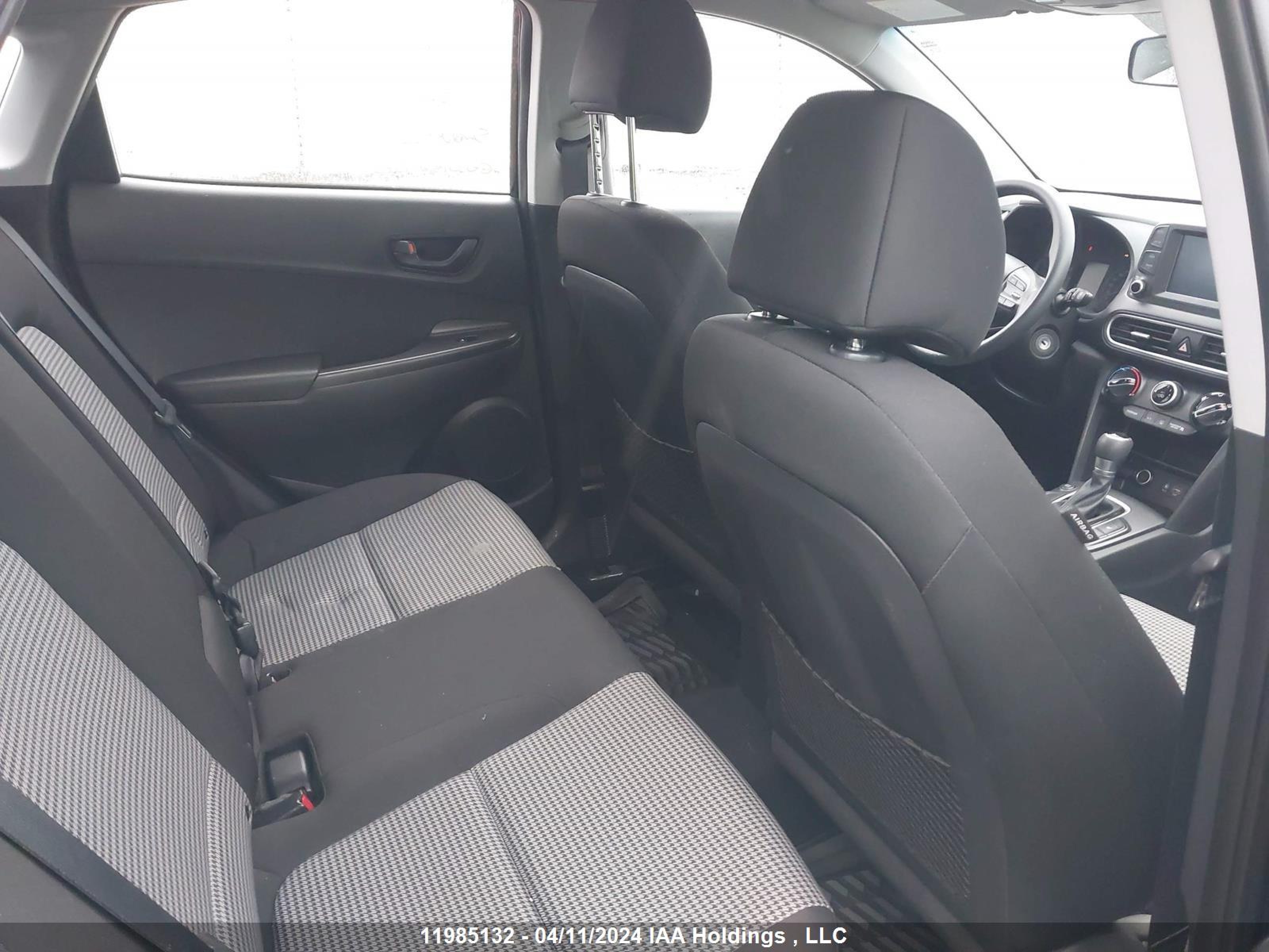 Photo 7 VIN: KM8K12AA3JU116369 - HYUNDAI KONA 