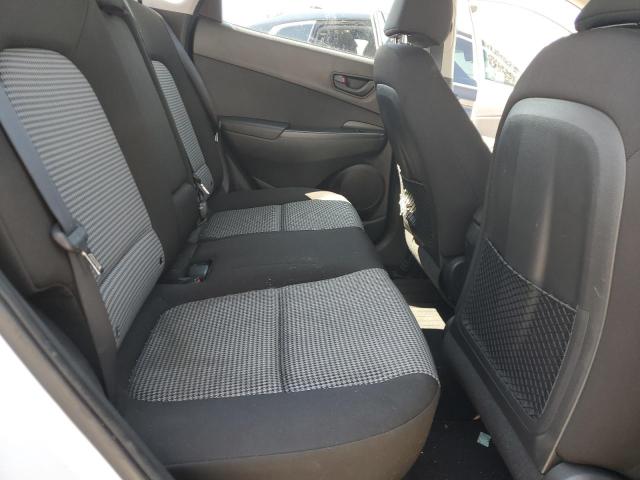 Photo 9 VIN: KM8K12AA3KU208101 - HYUNDAI KONA SE 