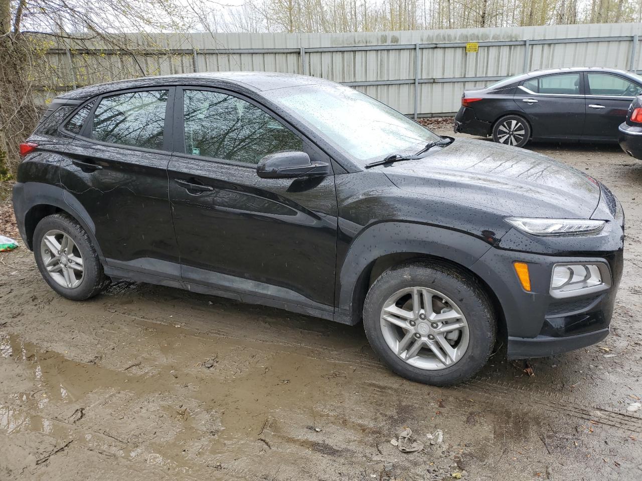 Photo 3 VIN: KM8K12AA3KU209068 - HYUNDAI KONA 