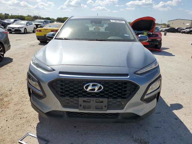 Photo 4 VIN: KM8K12AA3KU272137 - HYUNDAI KONA SE 