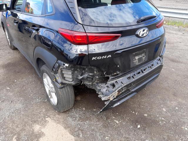 Photo 8 VIN: KM8K12AA3KU310305 - HYUNDAI KONA SE 