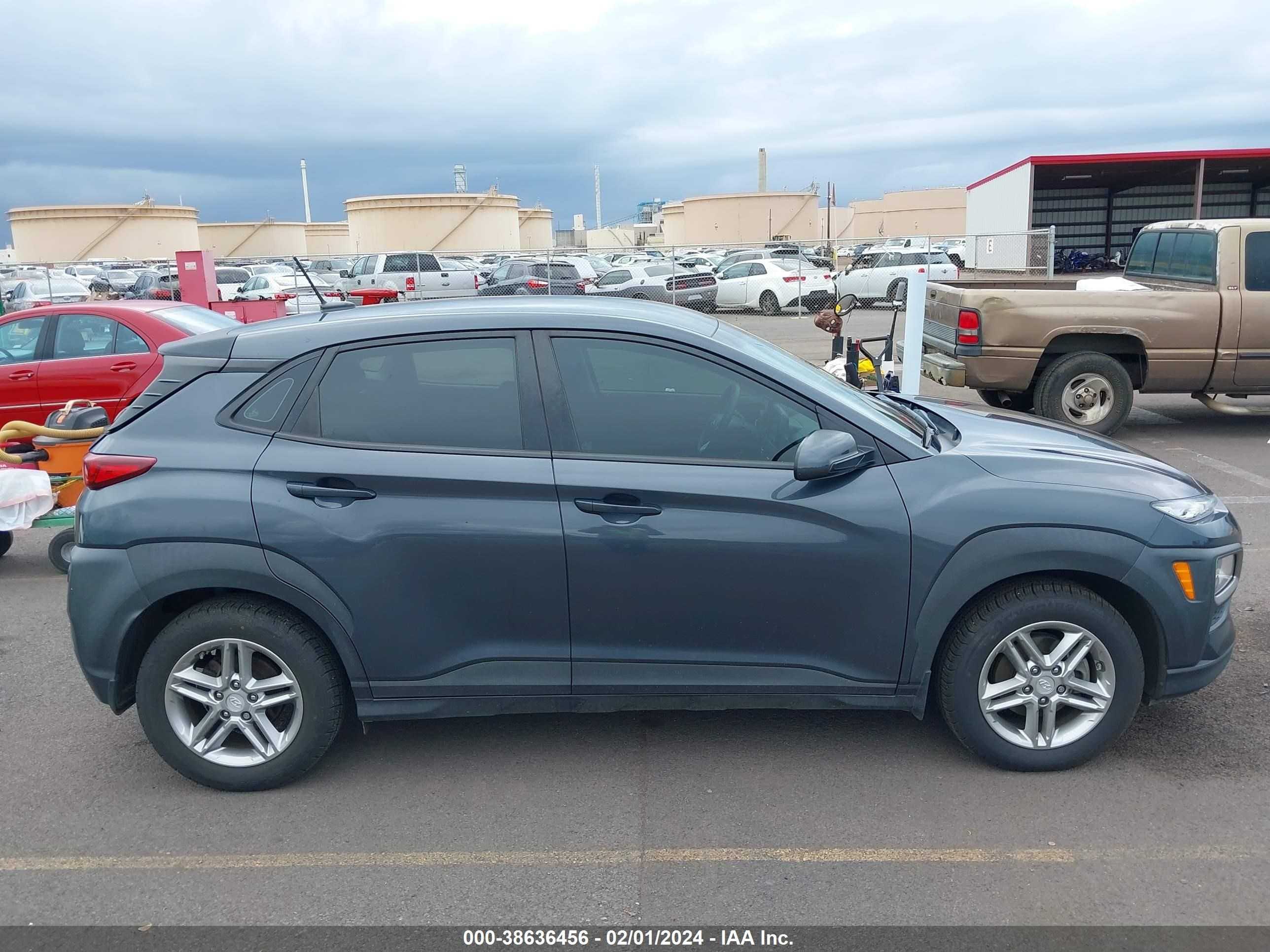 Photo 12 VIN: KM8K12AA3KU315729 - HYUNDAI KONA 