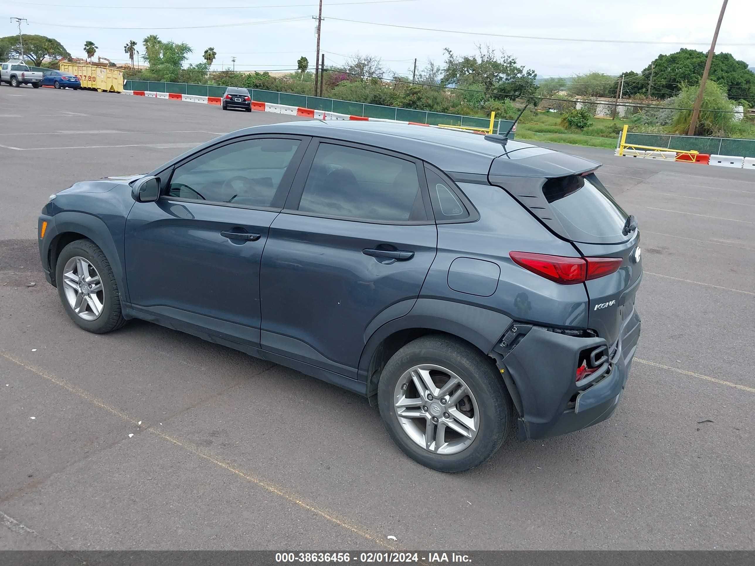 Photo 2 VIN: KM8K12AA3KU315729 - HYUNDAI KONA 