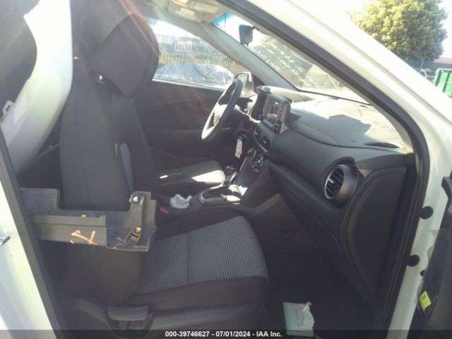 Photo 4 VIN: KM8K12AA4LU517738 - HYUNDAI KONA 