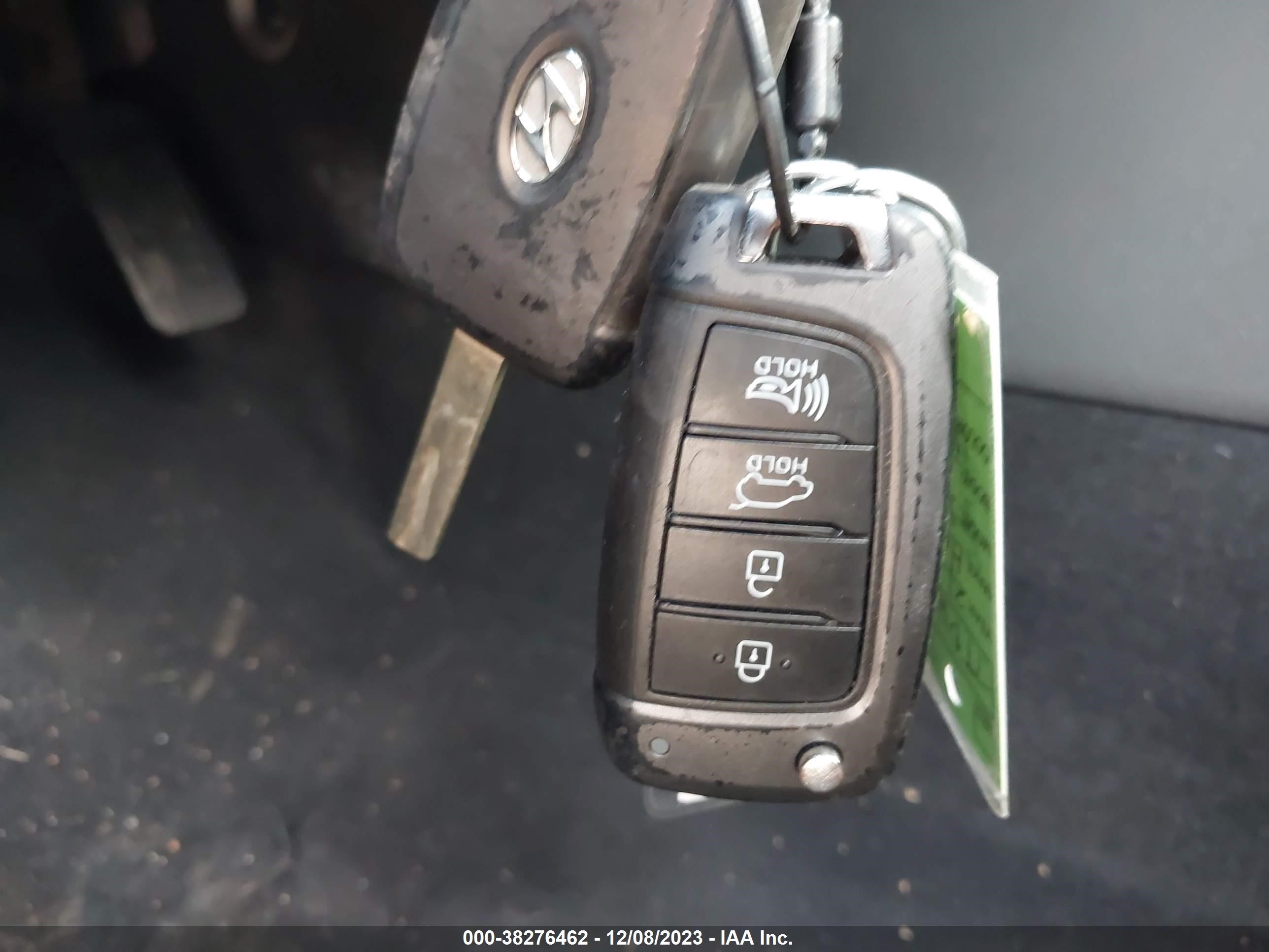 Photo 10 VIN: KM8K12AA4MU644345 - HYUNDAI KONA 