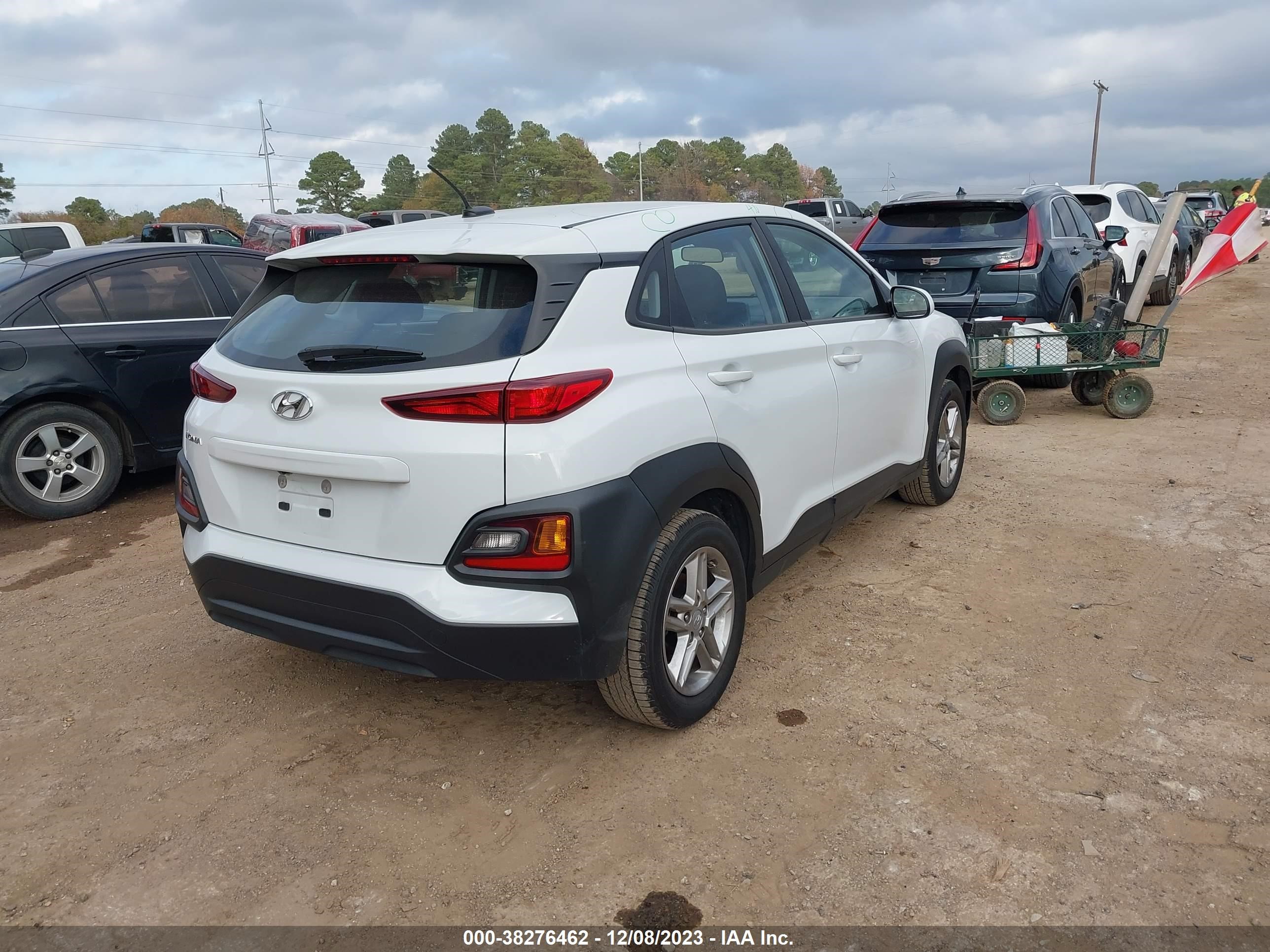 Photo 3 VIN: KM8K12AA4MU644345 - HYUNDAI KONA 