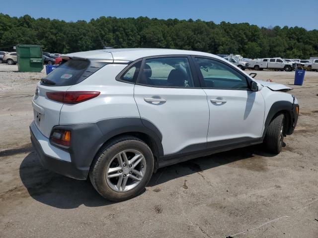 Photo 2 VIN: KM8K12AA5KU256361 - HYUNDAI KONA SE 