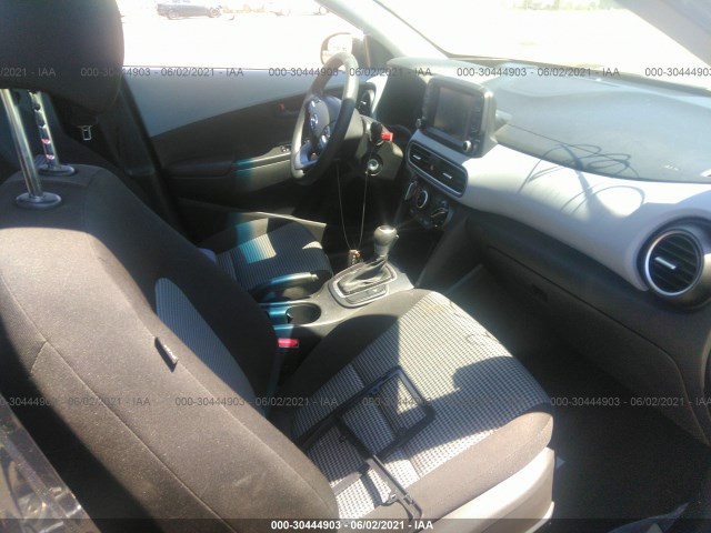 Photo 4 VIN: KM8K12AA5KU268400 - HYUNDAI KONA 