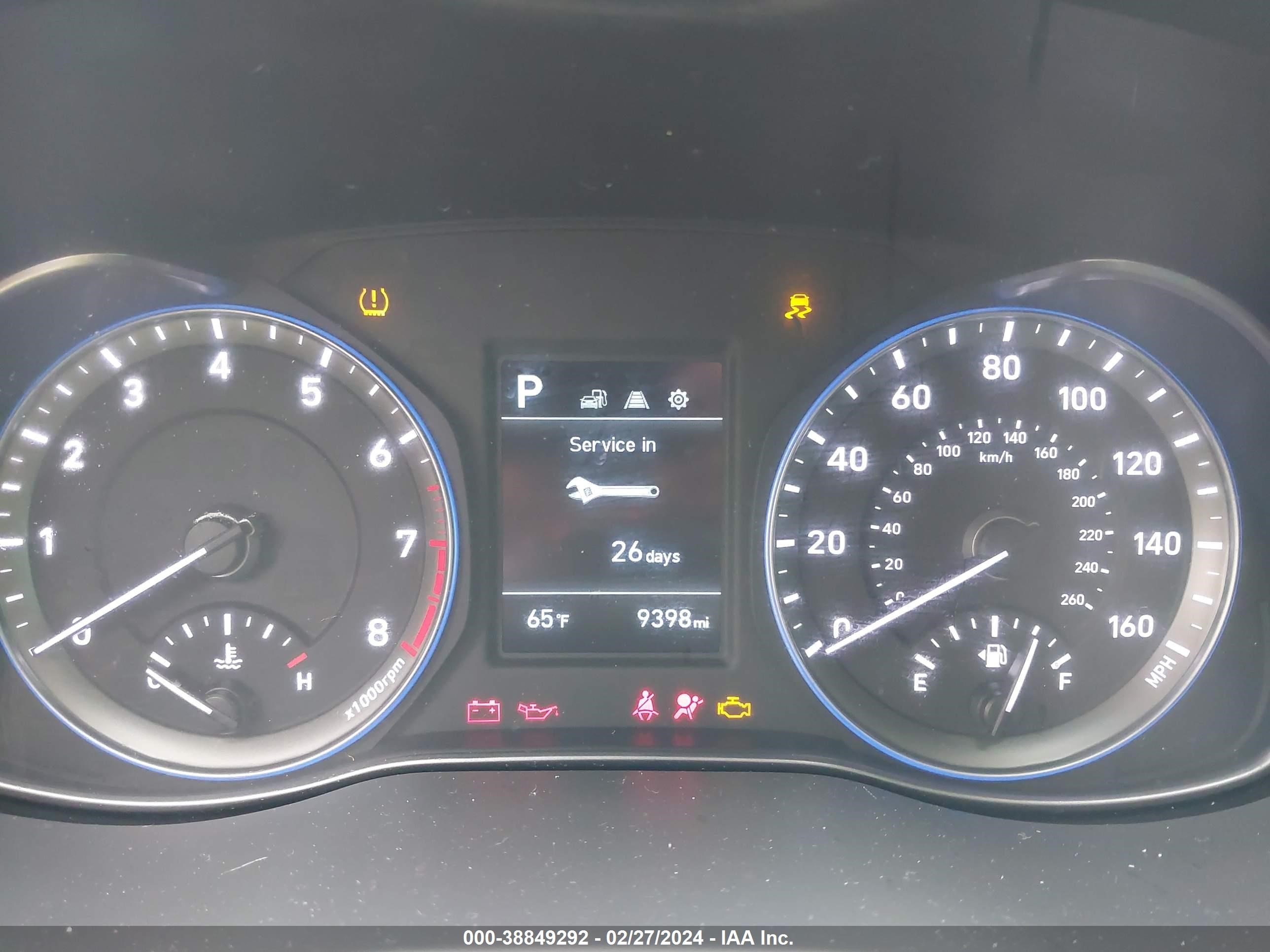 Photo 6 VIN: KM8K12AA5KU308412 - HYUNDAI KONA 