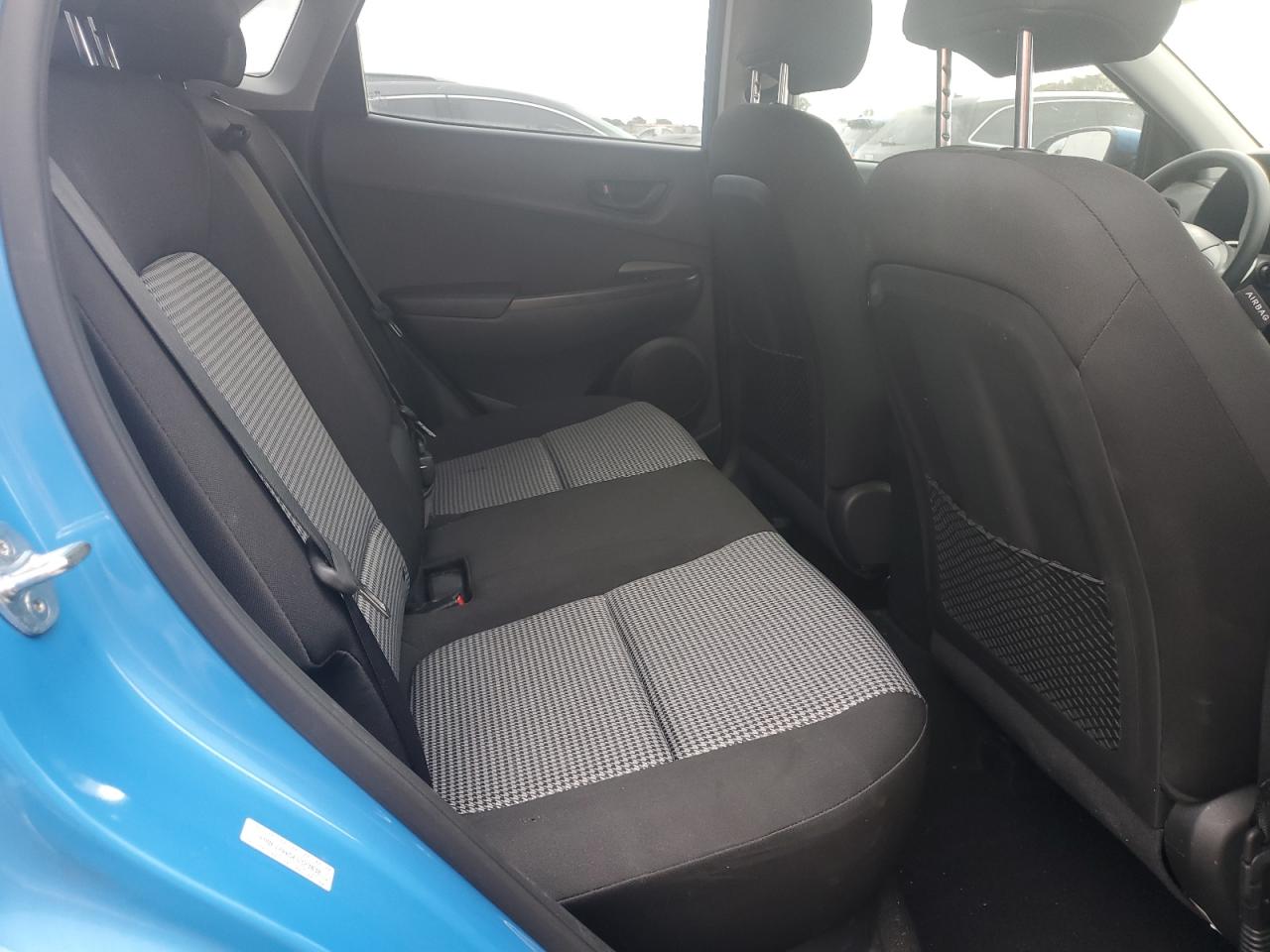 Photo 9 VIN: KM8K12AA5KU323038 - HYUNDAI KONA 