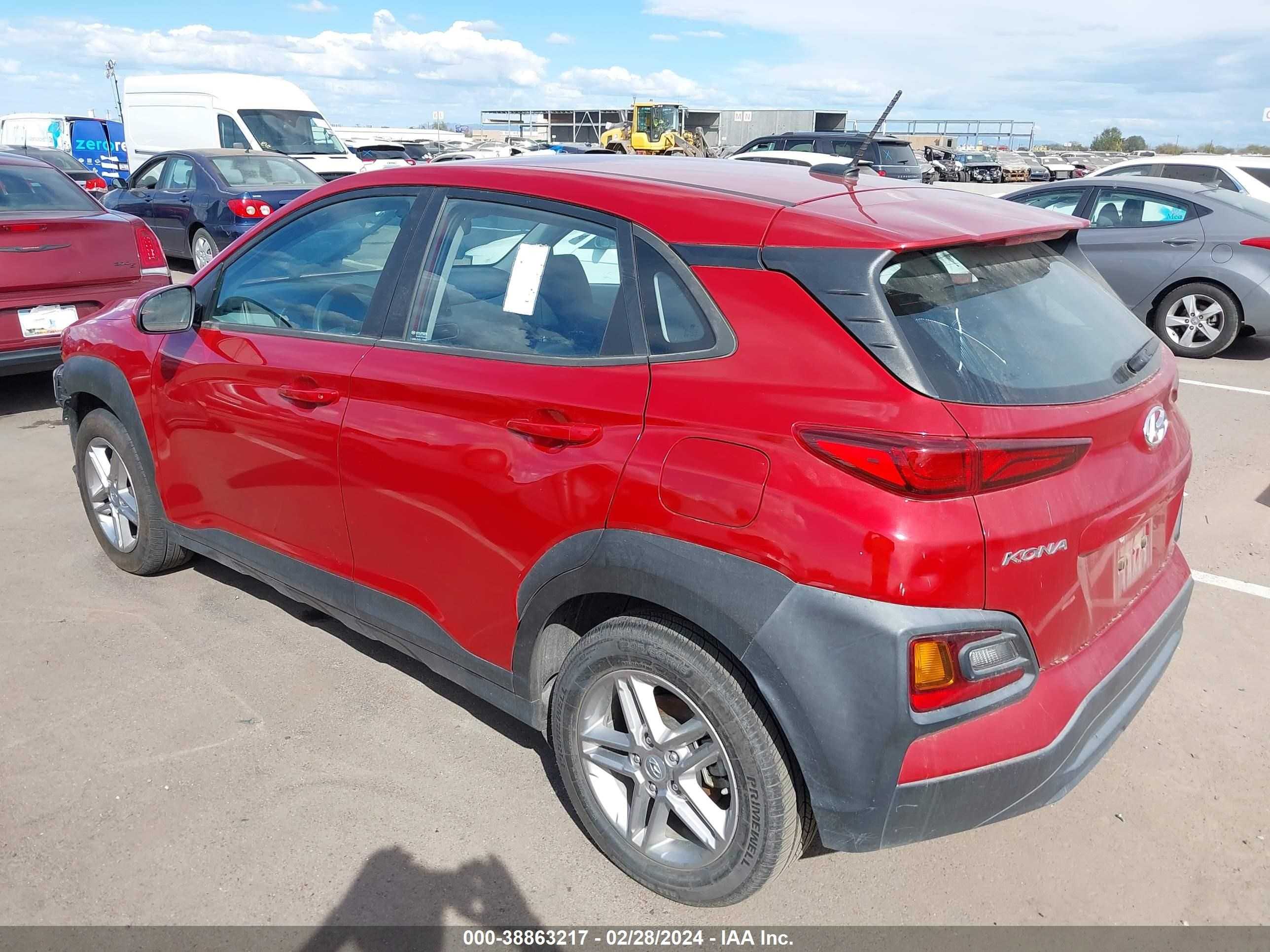 Photo 2 VIN: KM8K12AA5MU663745 - HYUNDAI KONA 