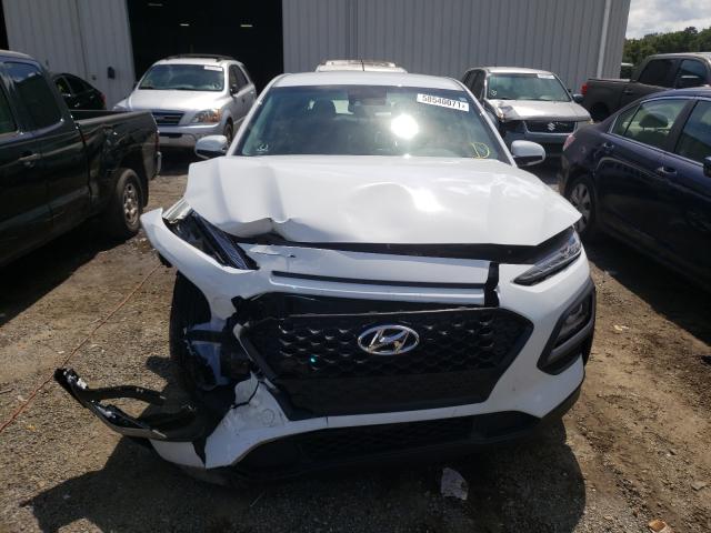 Photo 8 VIN: KM8K12AA6MU600010 - HYUNDAI KONA SE 