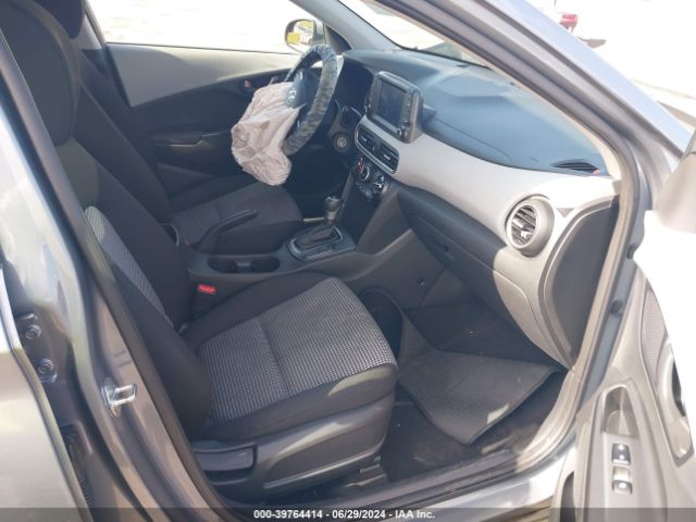 Photo 4 VIN: KM8K12AA6MU705288 - HYUNDAI KONA 