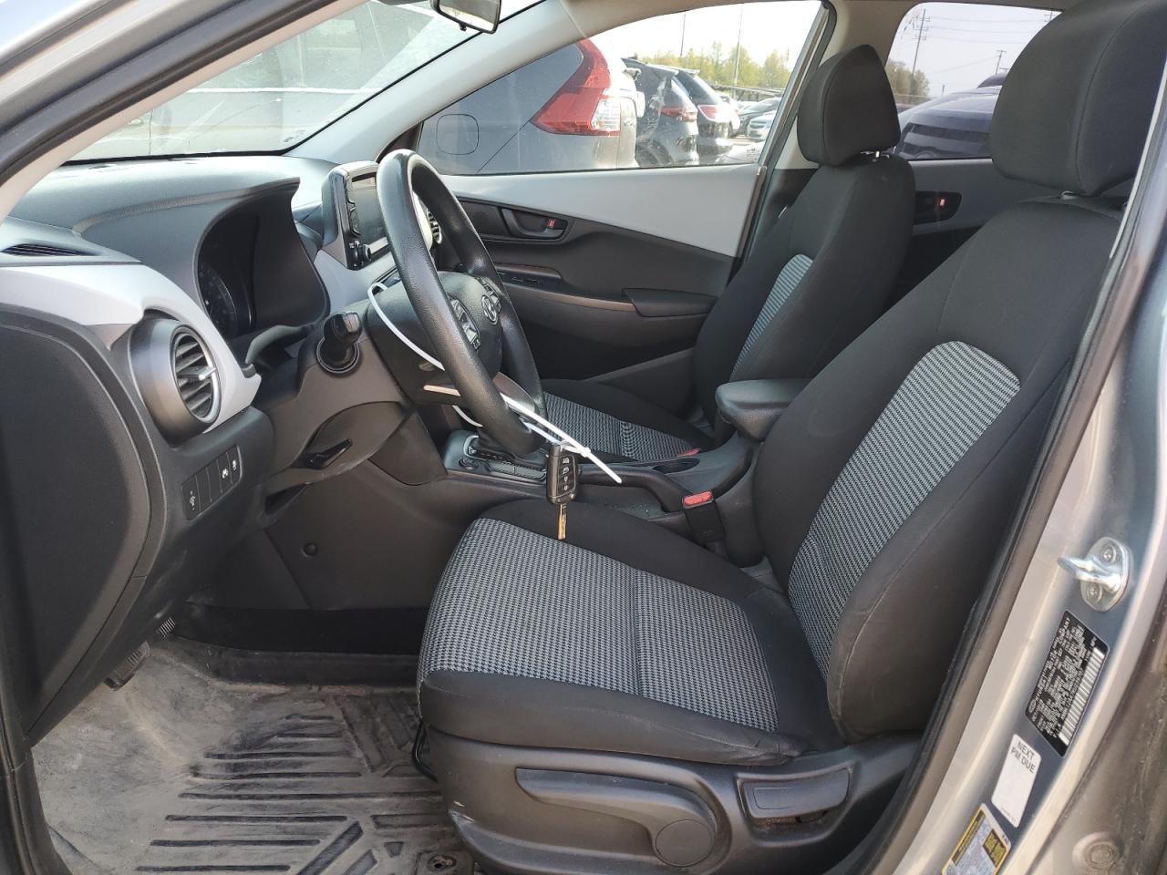 Photo 6 VIN: KM8K12AA7KU239707 - HYUNDAI KONA 