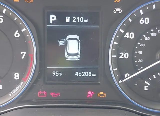 Photo 6 VIN: KM8K12AA7MU635543 - HYUNDAI KONA 