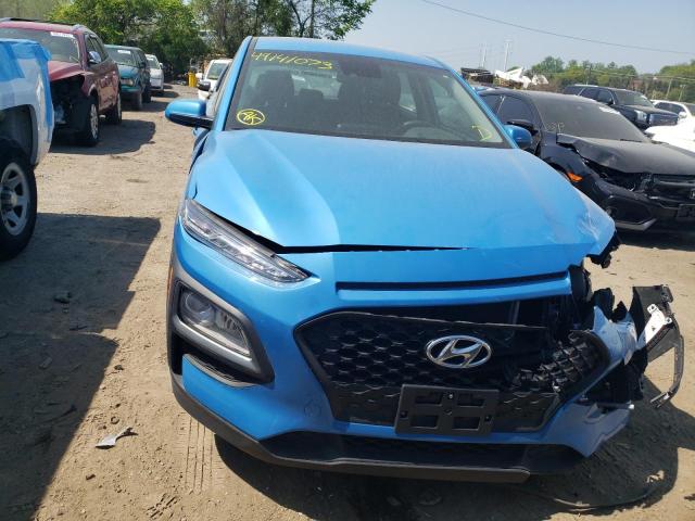 Photo 4 VIN: KM8K12AA8KU309425 - HYUNDAI KONA SE 