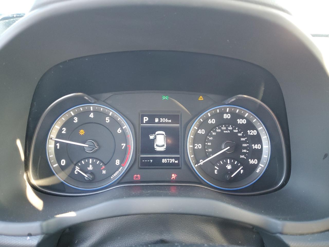 Photo 8 VIN: KM8K12AA8LU544411 - HYUNDAI KONA 