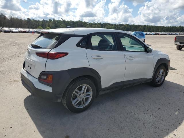 Photo 2 VIN: KM8K12AA8MU645904 - HYUNDAI KONA SE 