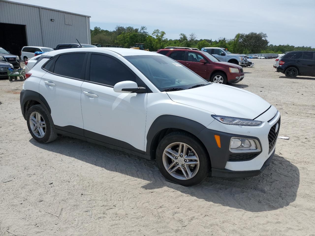 Photo 3 VIN: KM8K12AA8MU659334 - HYUNDAI KONA 