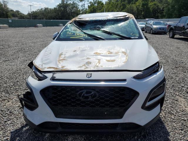 Photo 4 VIN: KM8K12AA8MU666607 - HYUNDAI KONA SE 