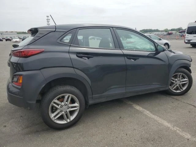 Photo 2 VIN: KM8K12AA8MU669409 - HYUNDAI KONA SE 