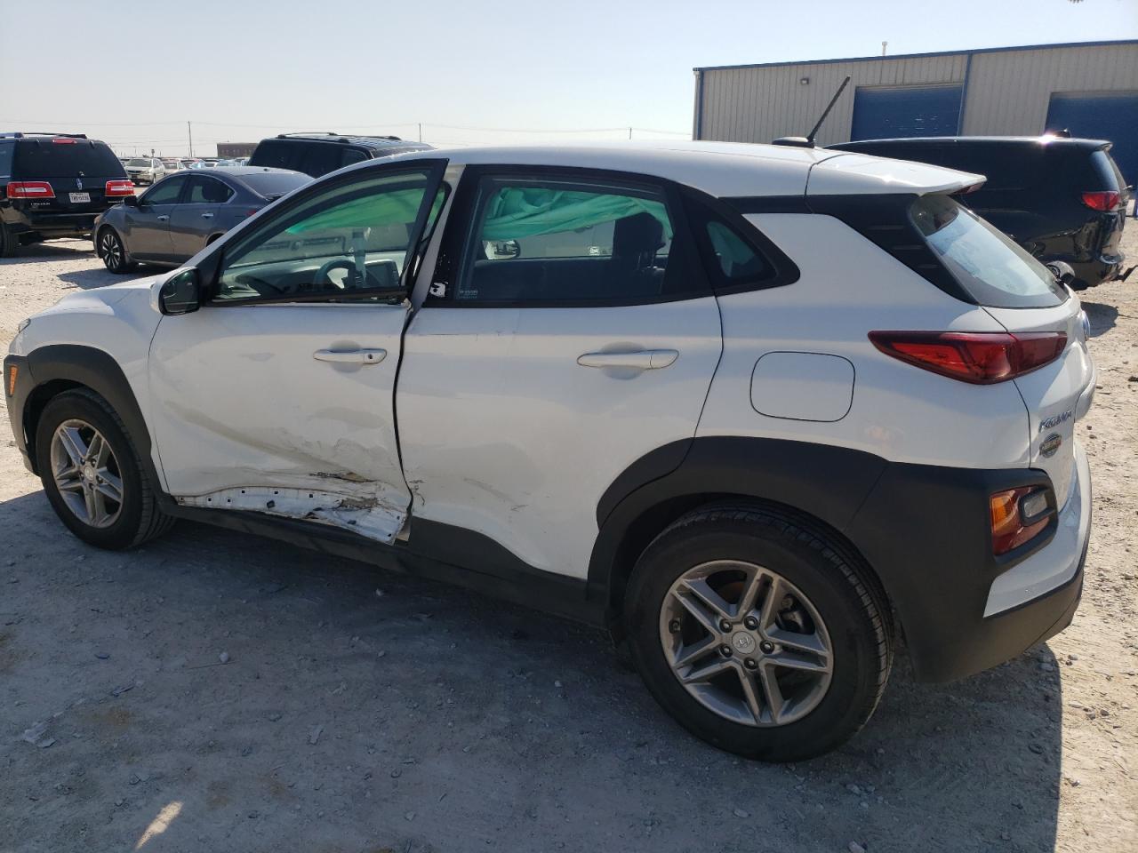 Photo 1 VIN: KM8K12AA9JU104629 - HYUNDAI KONA 