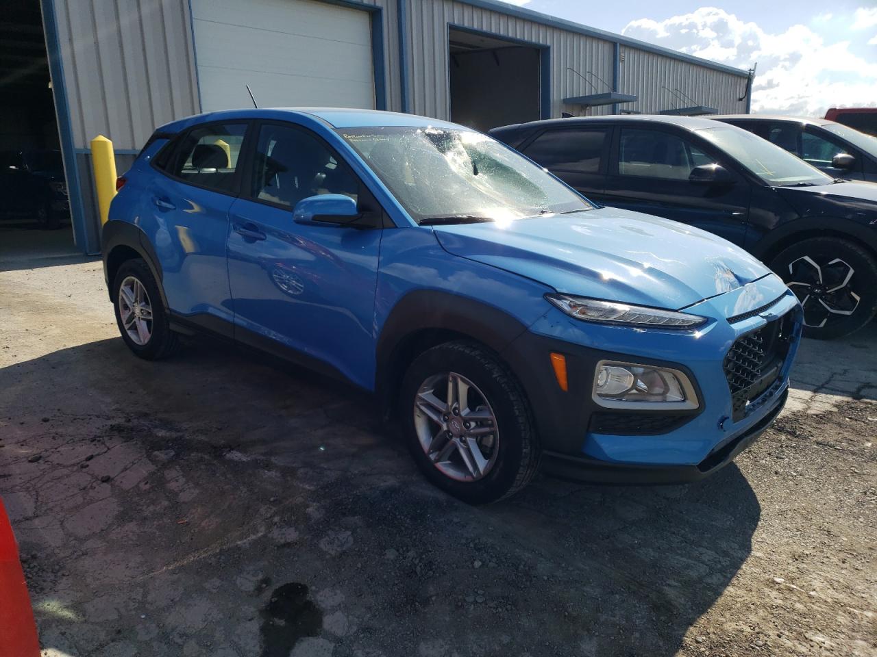 Photo 3 VIN: KM8K12AA9KU296880 - HYUNDAI KONA 