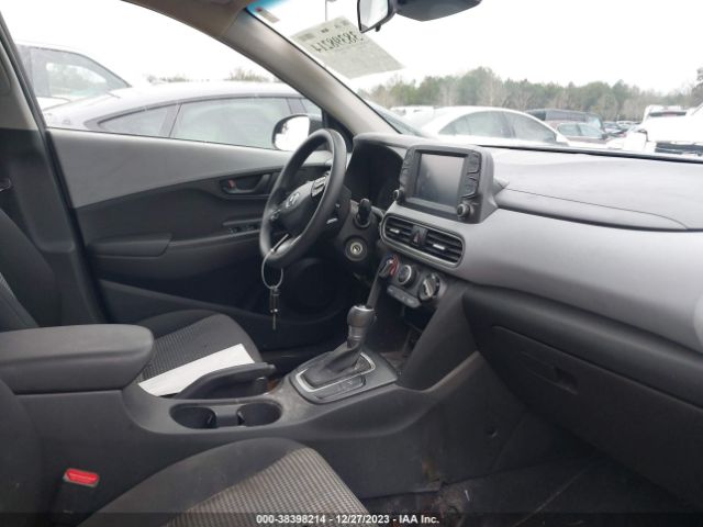 Photo 4 VIN: KM8K12AA9KU346550 - HYUNDAI KONA 