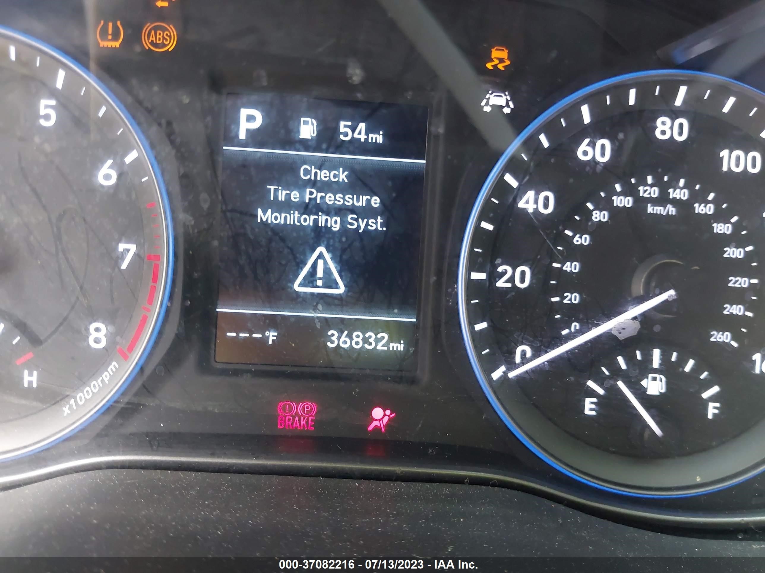 Photo 15 VIN: KM8K12AA9LU589857 - HYUNDAI KONA 