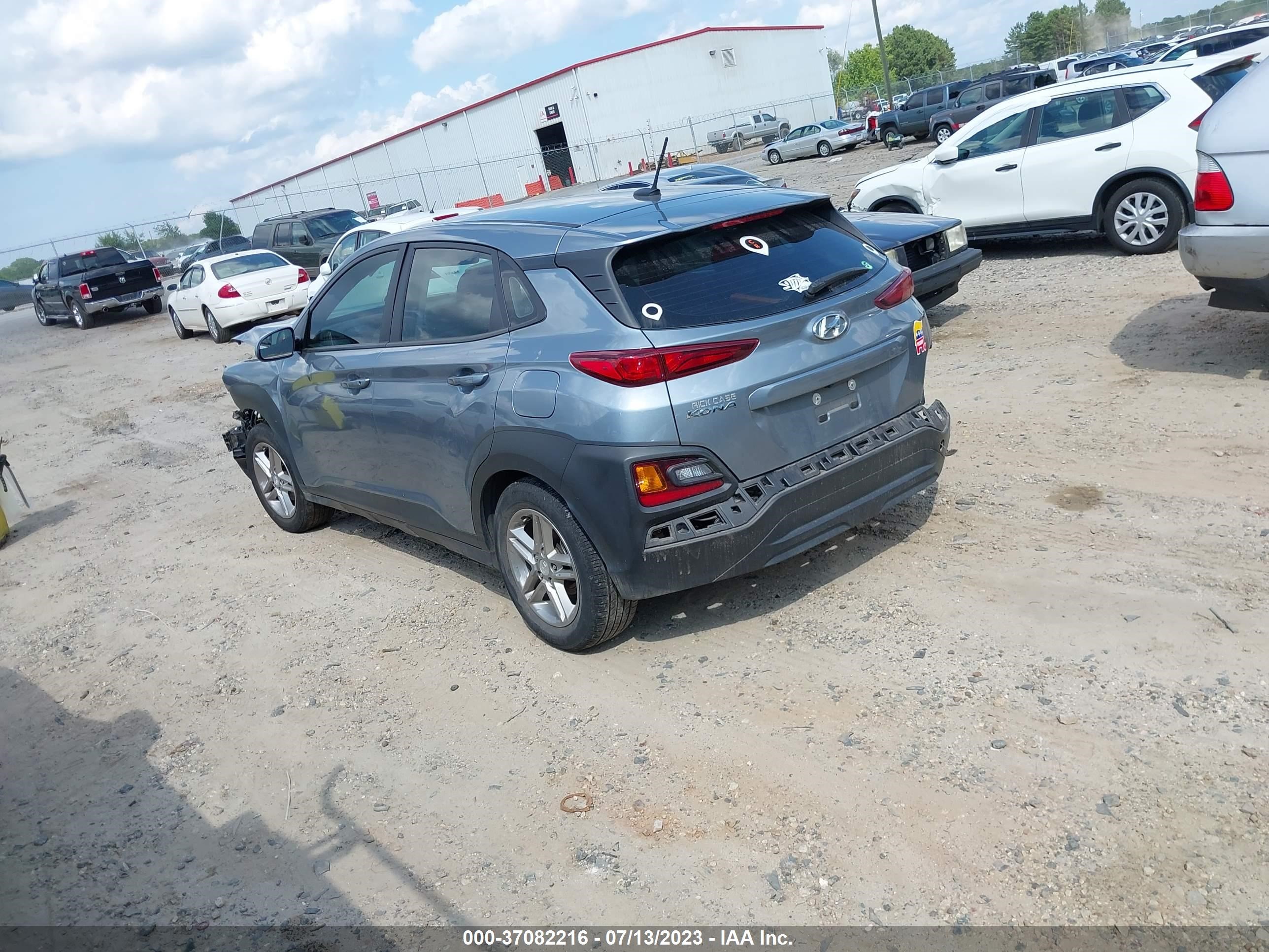 Photo 2 VIN: KM8K12AA9LU589857 - HYUNDAI KONA 