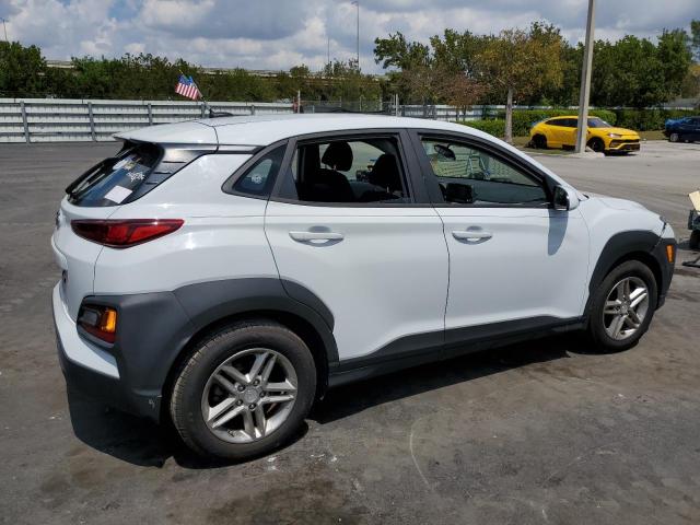 Photo 2 VIN: KM8K12AAXJU132035 - HYUNDAI KONA SE 