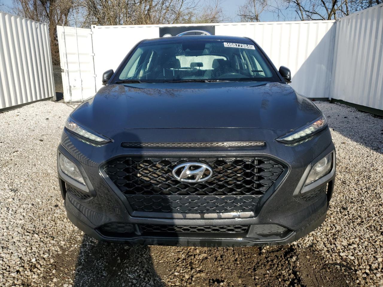 Photo 4 VIN: KM8K12AAXLU445492 - HYUNDAI KONA 