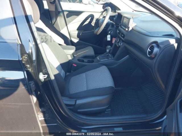 Photo 4 VIN: KM8K1CAA0MU684931 - HYUNDAI KONA 