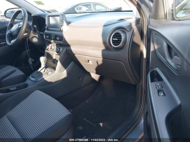 Photo 4 VIN: KM8K1CAA2JU179887 - HYUNDAI KONA 