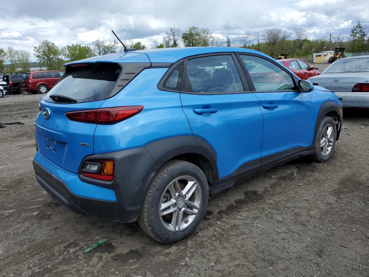 Photo 2 VIN: KM8K1CAA2KU298038 - HYUNDAI KONA SE 