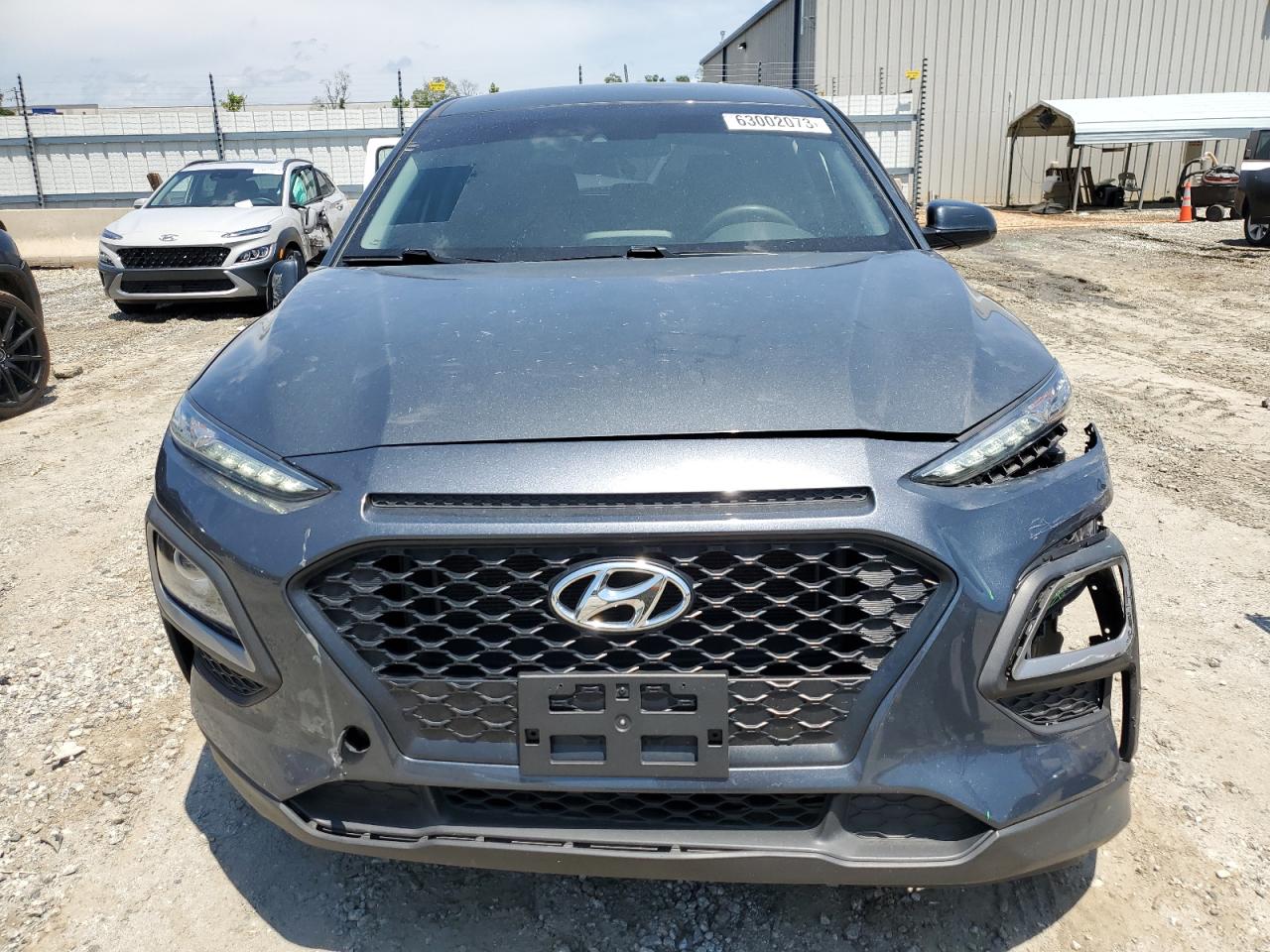 Photo 4 VIN: KM8K1CAA2KU303299 - HYUNDAI KONA 