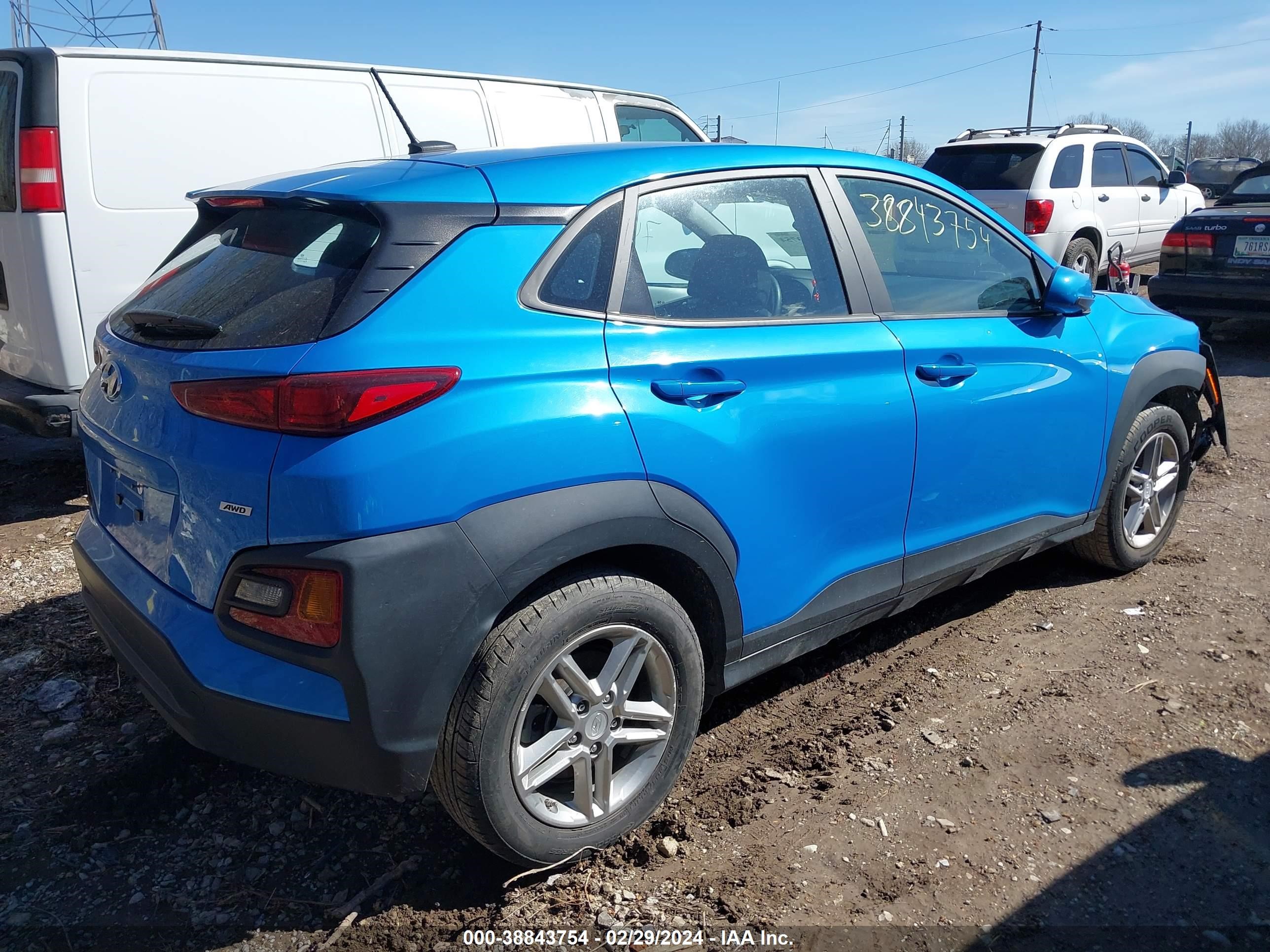 Photo 3 VIN: KM8K1CAA2LU415439 - HYUNDAI KONA 