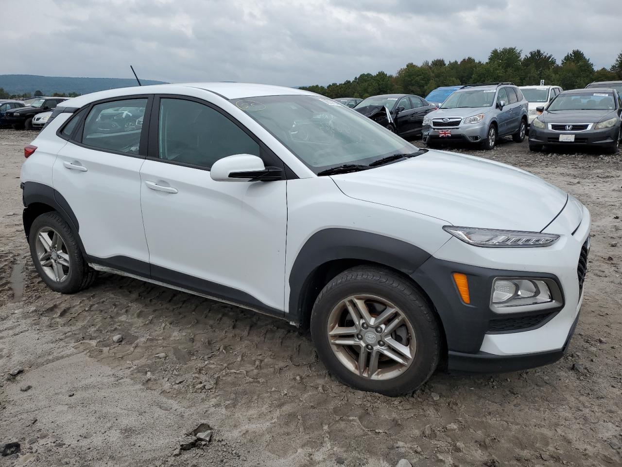 Photo 3 VIN: KM8K1CAA2LU526170 - HYUNDAI KONA 