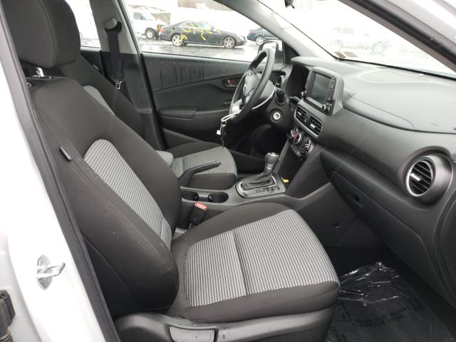 Photo 4 VIN: KM8K1CAA3KU280244 - HYUNDAI KONA 