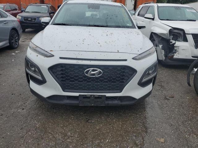 Photo 4 VIN: KM8K1CAA3KU375547 - HYUNDAI KONA SE 