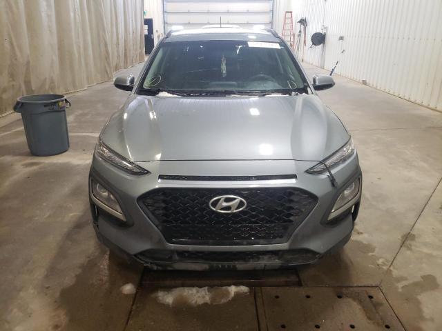 Photo 4 VIN: KM8K1CAA3KU379081 - HYUNDAI KONA SE 