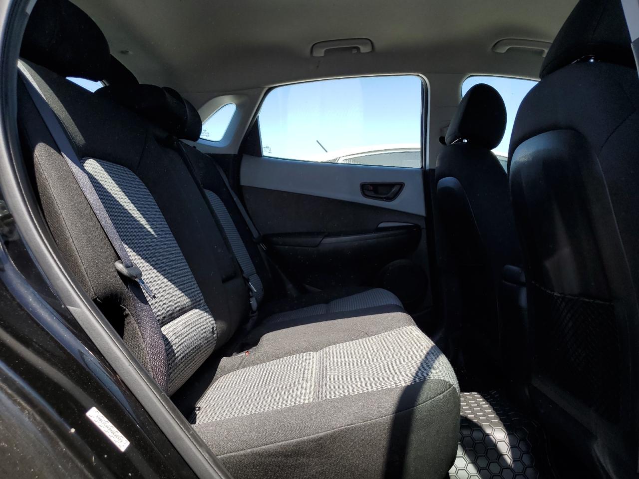 Photo 9 VIN: KM8K1CAA3MU636923 - HYUNDAI KONA 