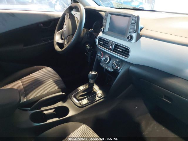 Photo 4 VIN: KM8K1CAA3MU644472 - HYUNDAI KONA 