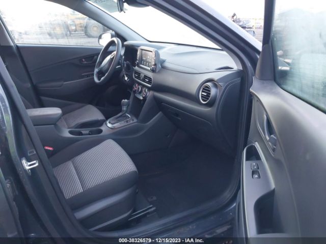 Photo 4 VIN: KM8K1CAA5LU406928 - HYUNDAI KONA 