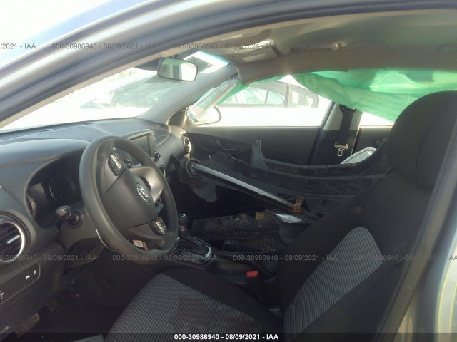 Photo 4 VIN: KM8K1CAA5LU486781 - HYUNDAI KONA 