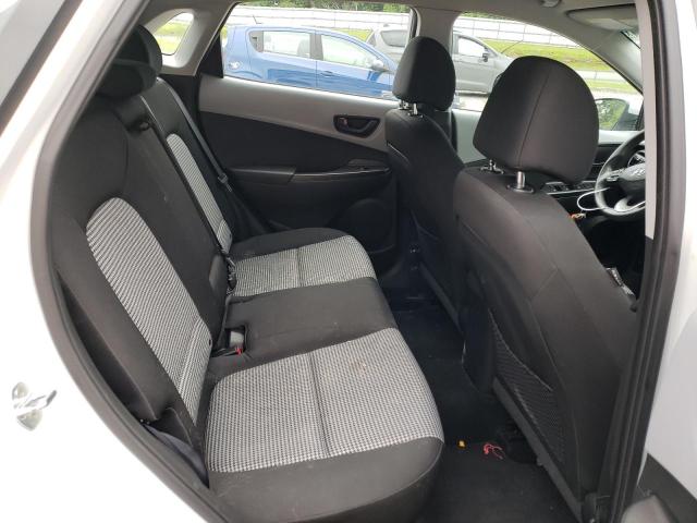 Photo 9 VIN: KM8K1CAA5MU609397 - HYUNDAI KONA SE 