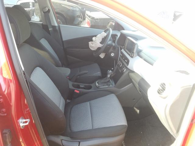 Photo 4 VIN: KM8K1CAA5MU611392 - HYUNDAI KONA SE 